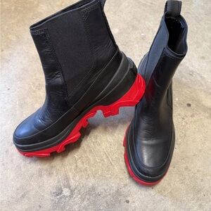 Sorel Black Leather Chelsea Boots with Red Lug Sole